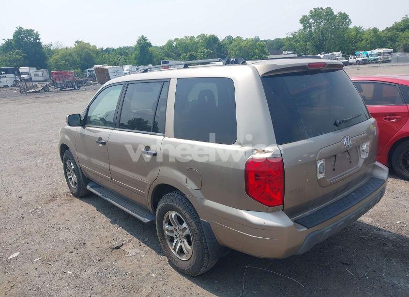 Photo 3 of 2003 Honda Pilot EX-L (VIN 2HKYF18573H616924)