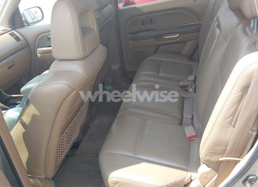 Photo 8 of 2003 Honda Pilot EX-L (VIN 2HKYF18573H616924)