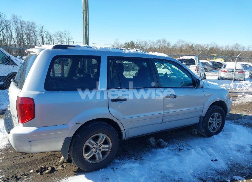 Photo 13 of 2004 Honda Pilot EX-L (VIN 2HKYF18574H505825)