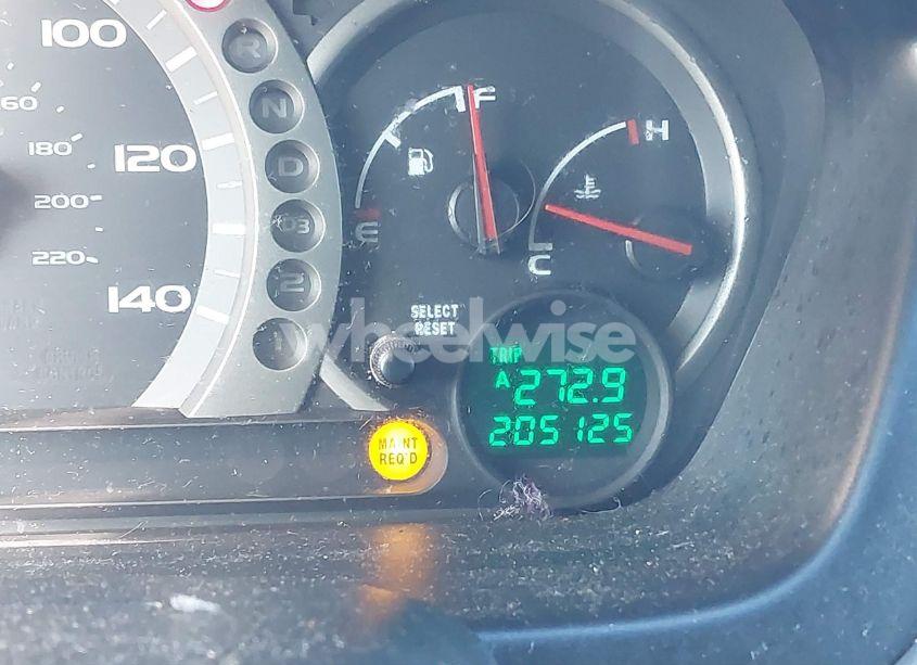 Photo 15 of 2004 Honda Pilot EX-L (VIN 2HKYF18574H505825)