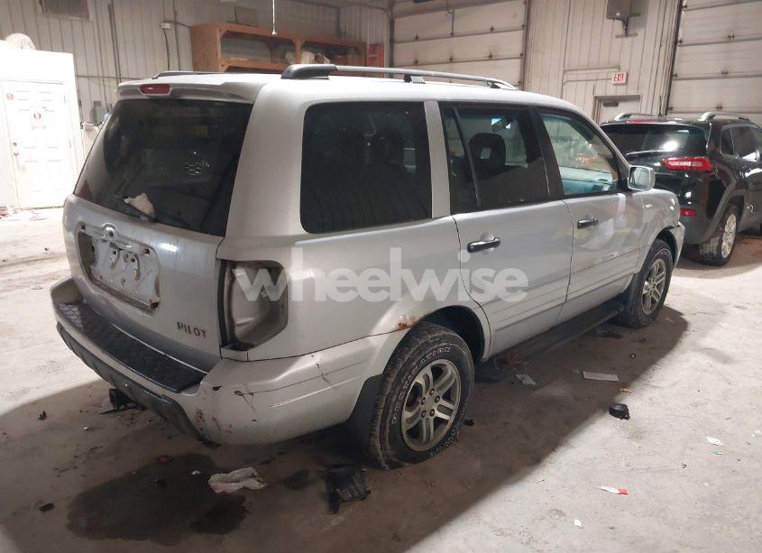 Photo 4 of 2004 Honda Pilot EX-L (VIN 2HKYF18574H521281)