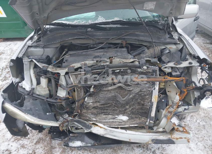 Photo 10 of 2004 Honda Pilot EX-L (VIN 2HKYF18574H608193)