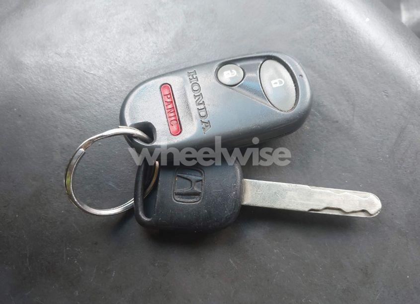 Photo 11 of 2004 Honda Pilot EX-L (VIN 2HKYF18574H608193)