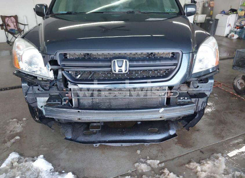 Photo 6 of 2005 Honda Pilot EX-L (VIN 2HKYF18575H501176)