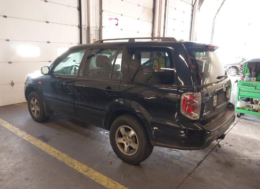 Photo 3 of 2006 Honda Pilot EX-L (VIN 2HKYF18576H564683)