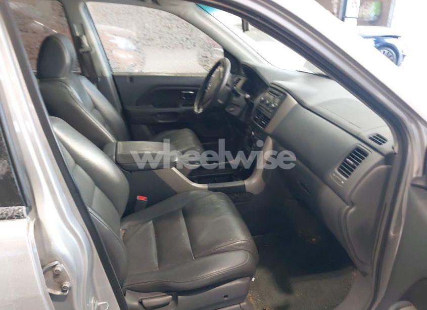 Photo 5 of 2007 Honda Pilot EX-L (VIN 2HKYF18577H539820)