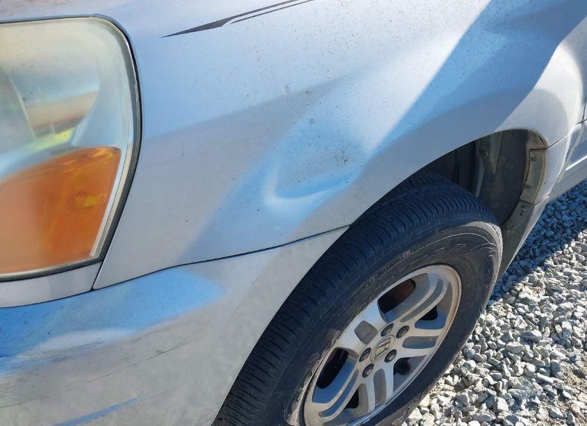 Photo 6 of 2004 Honda Pilot EX-L (VIN 2HKYF18584H540115)