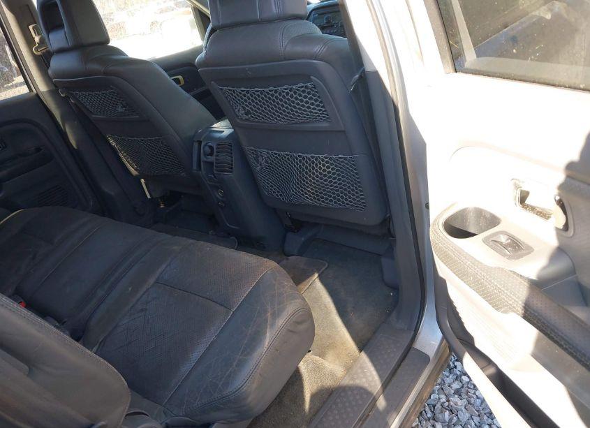 Photo 8 of 2004 Honda Pilot EX-L (VIN 2HKYF18584H540115)