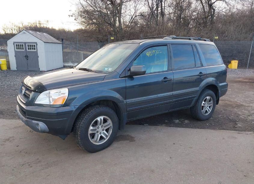 Photo 2 of 2004 Honda Pilot EX-L (VIN 2HKYF18584H571249)