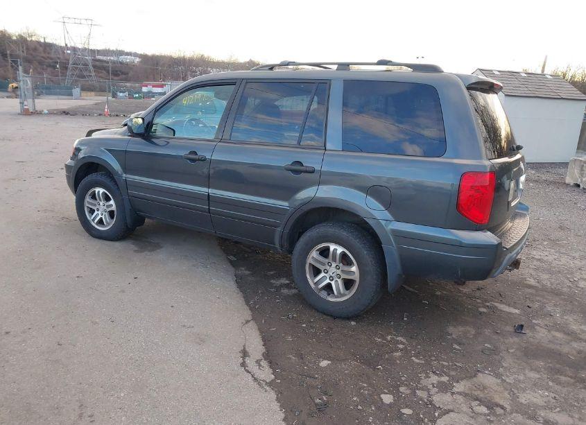 Photo 3 of 2004 Honda Pilot EX-L (VIN 2HKYF18584H571249)
