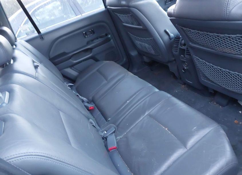 Photo 8 of 2005 Honda Pilot EX-L (VIN 2HKYF18585H504247)