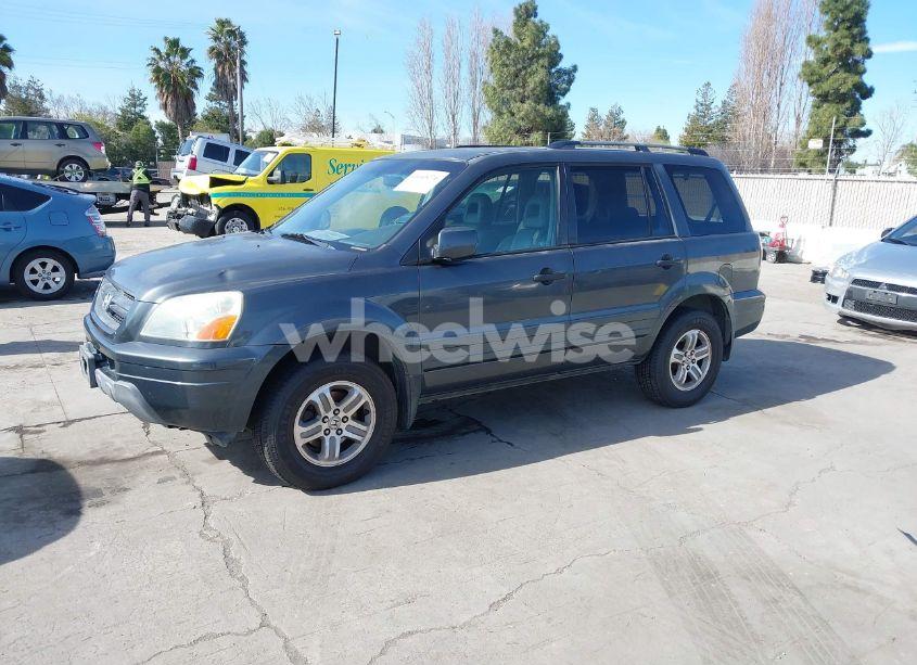 Photo 2 of 2005 Honda Pilot EX-L (VIN 2HKYF18585H537345)