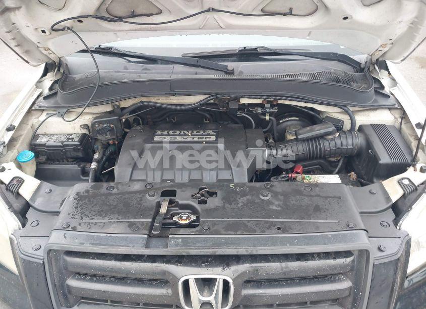 Photo 10 of 2006 Honda Pilot EX-L (VIN 2HKYF18586H555894)