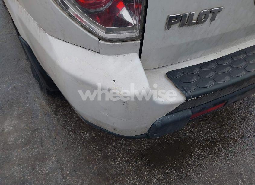 Photo 13 of 2006 Honda Pilot EX-L (VIN 2HKYF18586H555894)