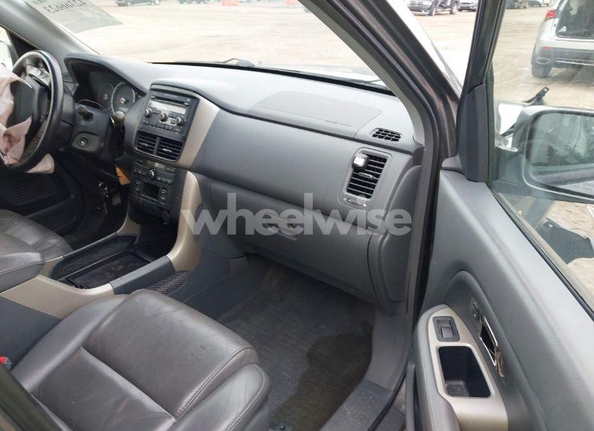 Photo 5 of 2007 Honda Pilot EX-L (VIN 2HKYF18587H511816)