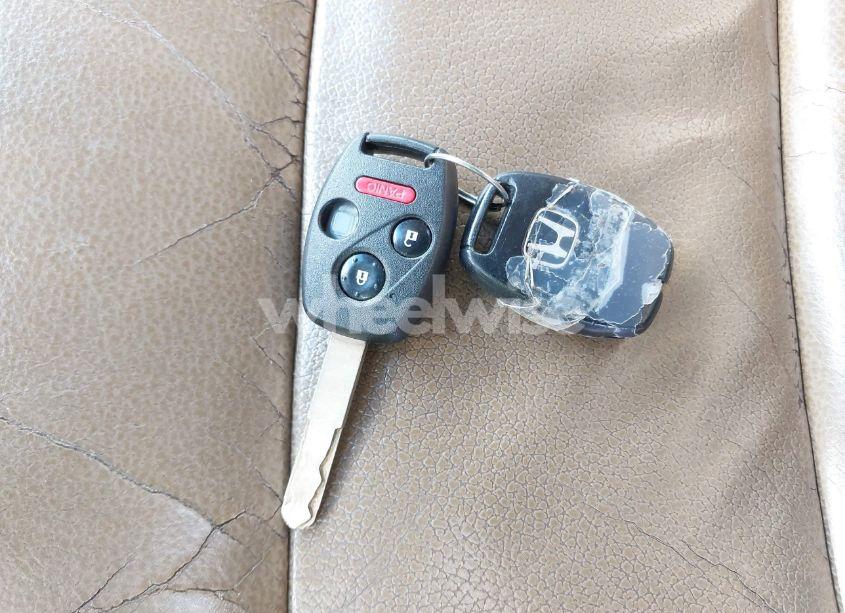 Photo 11 of 2007 Honda Pilot EX-L (VIN 2HKYF18587H515168)