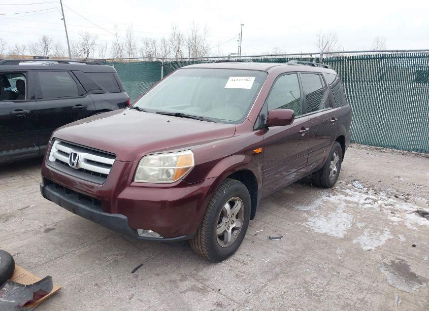 Photo 2 of 2007 Honda Pilot EX-L (VIN 2HKYF18587H521214)