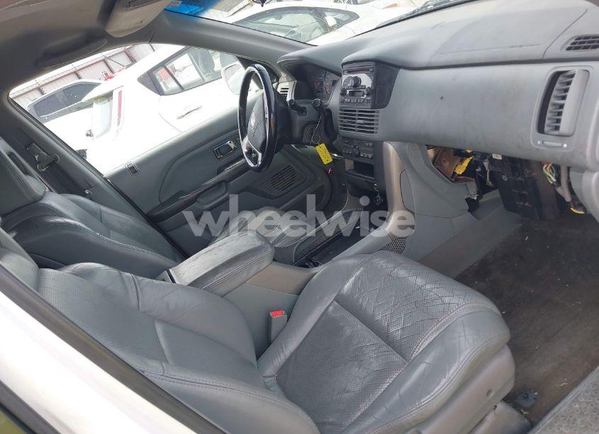 Photo 5 of 2003 Honda Pilot EX-L (VIN 2HKYF18593H537237)