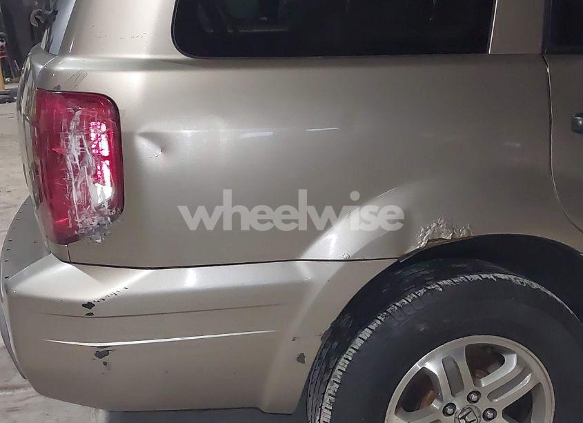 Photo 13 of 2003 Honda Pilot EX-L (VIN 2HKYF18593H545001)