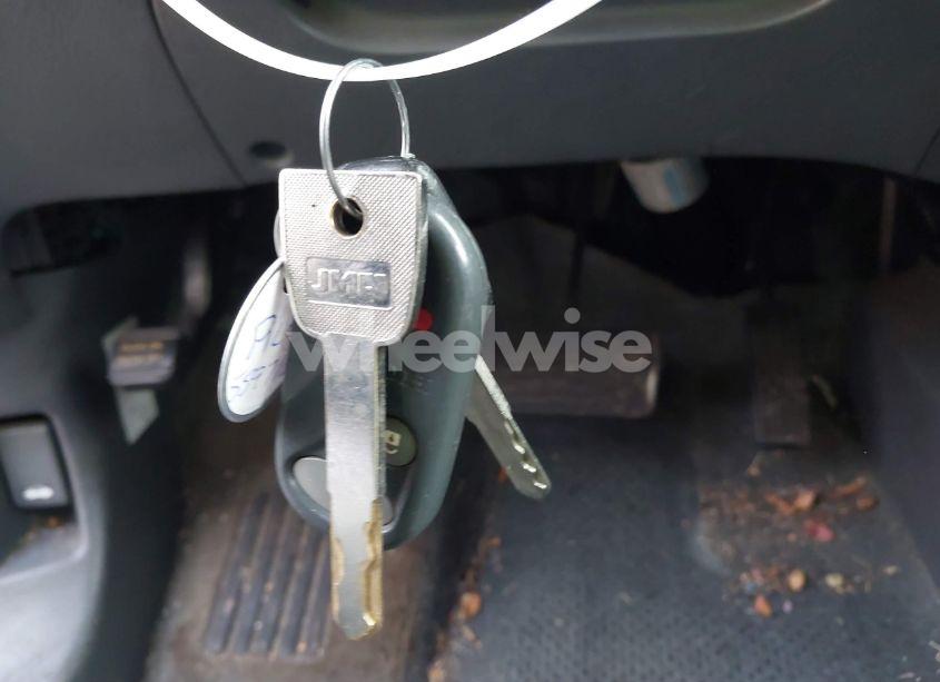 Photo 11 of 2003 Honda Pilot EX-L (VIN 2HKYF18593H559710)