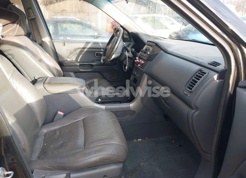 Photo 5 of 2003 Honda Pilot EX-L (VIN 2HKYF18593H559710)