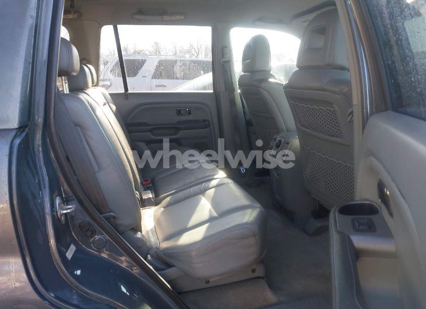 Photo 8 of 2003 Honda Pilot EX-L (VIN 2HKYF18593H585515)