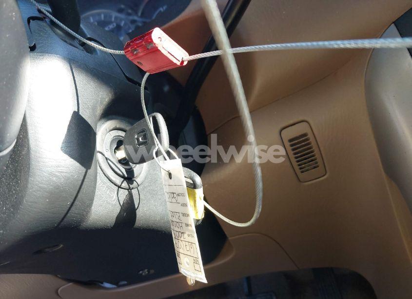 Photo 11 of 2003 Honda Pilot EX-L (VIN 2HKYF18593H617007)