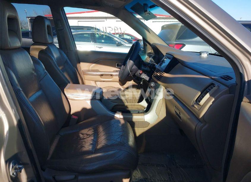 Photo 5 of 2003 Honda Pilot EX-L (VIN 2HKYF18593H617007)