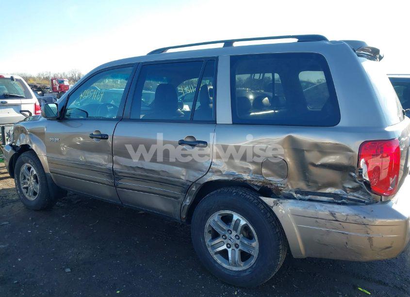 Photo 6 of 2003 Honda Pilot EX-L (VIN 2HKYF18593H617007)