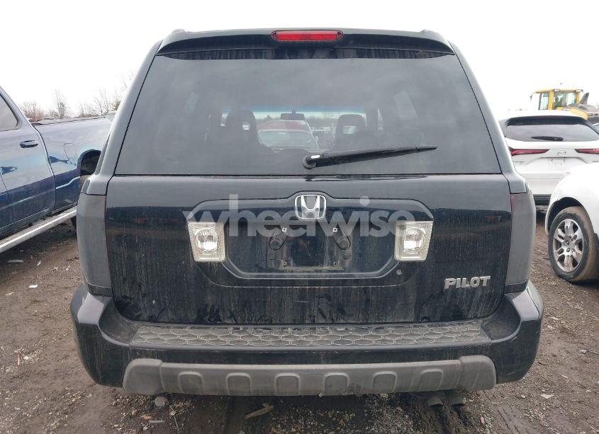 Photo 17 of 2004 Honda Pilot EX-L (VIN 2HKYF18594H566075)