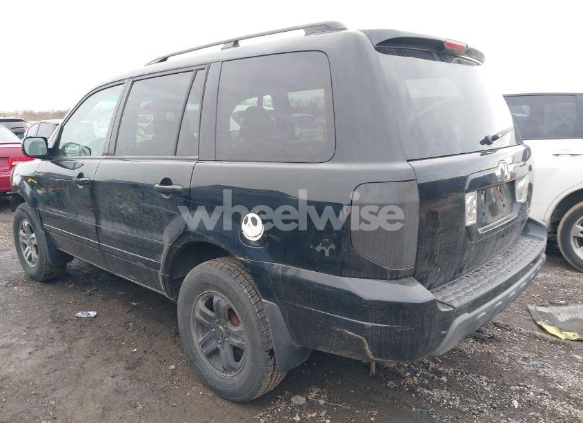 Photo 3 of 2004 Honda Pilot EX-L (VIN 2HKYF18594H566075)