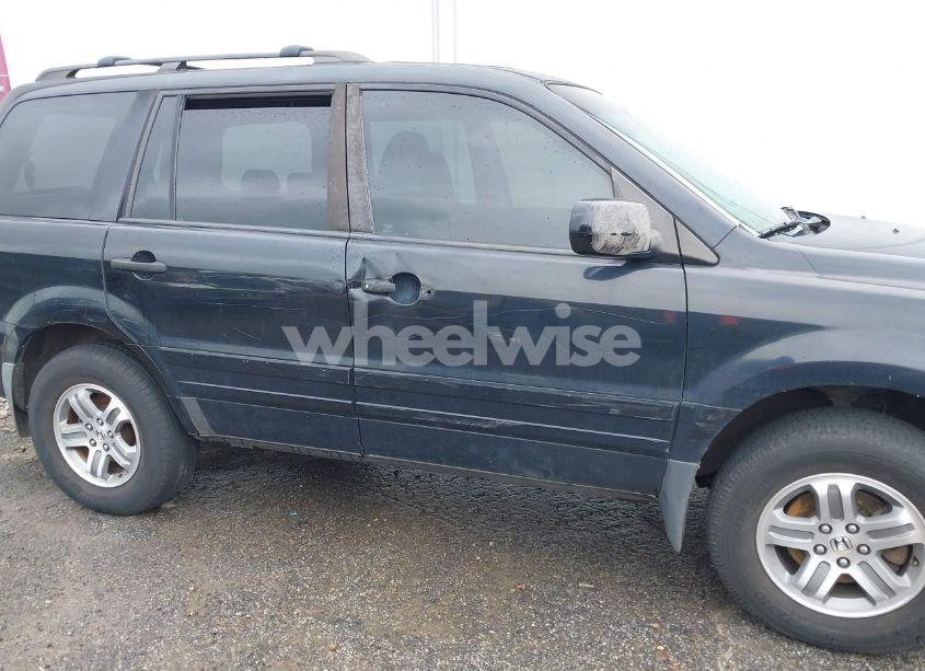 Photo 6 of 2004 Honda Pilot EX-L (VIN 2HKYF18594H584401)