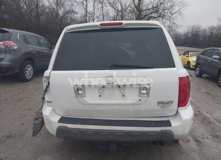 Photo 16 of 2004 Honda Pilot EX-L (VIN 2HKYF18594H595477)