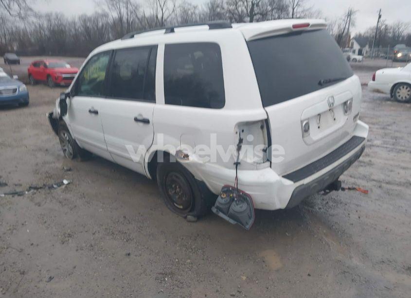 Photo 3 of 2004 Honda Pilot EX-L (VIN 2HKYF18594H595477)