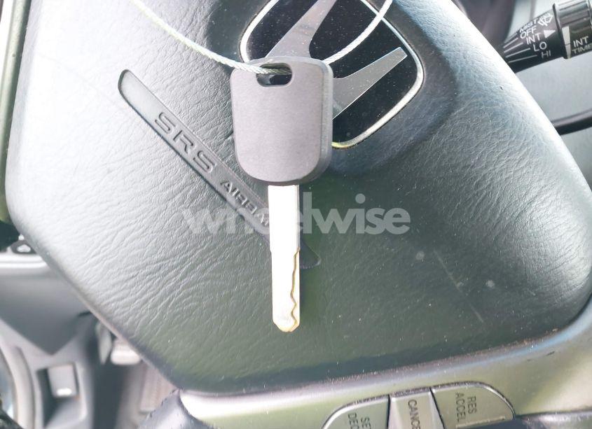 Photo 11 of 2005 Honda Pilot EX-L (VIN 2HKYF18595H541338)