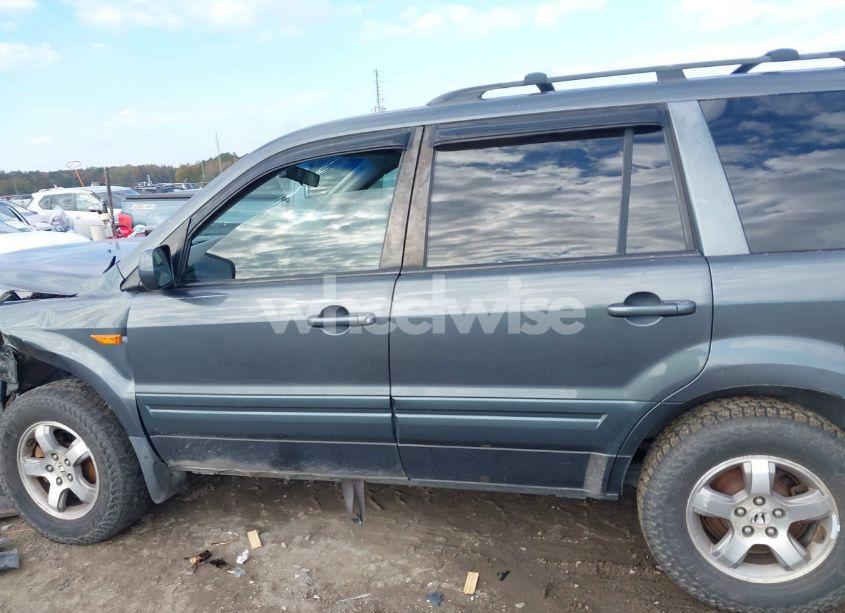 Photo 14 of 2006 Honda Pilot EX-L (VIN 2HKYF18596H514481)