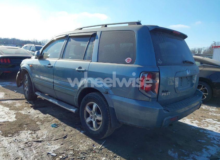 Photo 3 of 2006 Honda Pilot EX-L (VIN 2HKYF18596H557251)