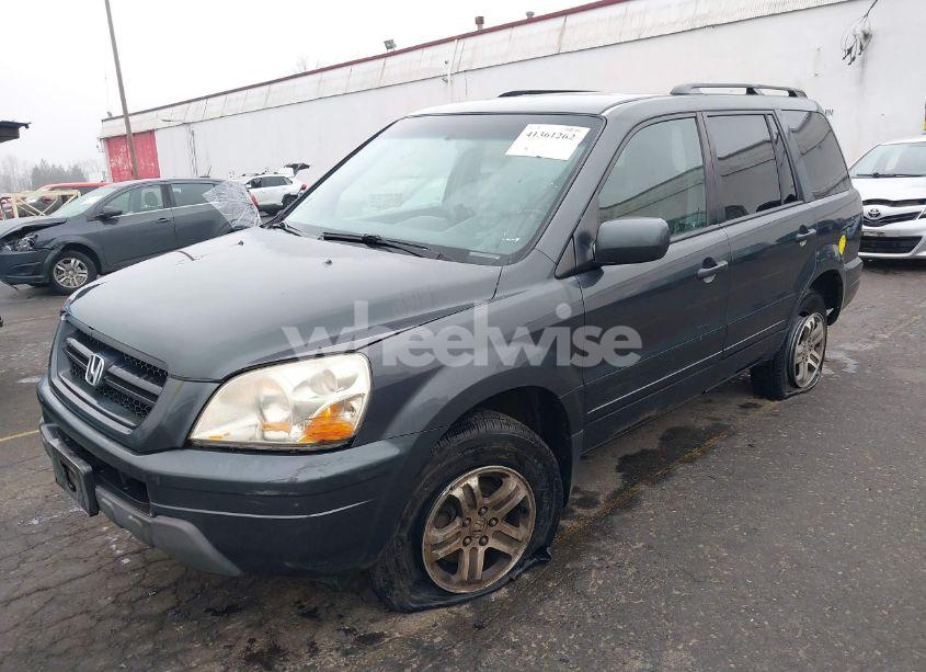 Photo 2 of 2003 Honda Pilot EX-L (VIN 2HKYF185X3H533908)