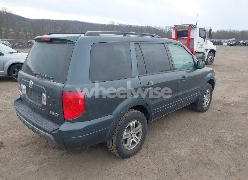 Photo 4 of 2005 Honda Pilot EX-L (VIN 2HKYF185X5H525231)