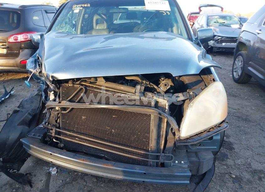 Photo 13 of 2005 Honda Pilot EX-L (VIN 2HKYF185X5H533653)