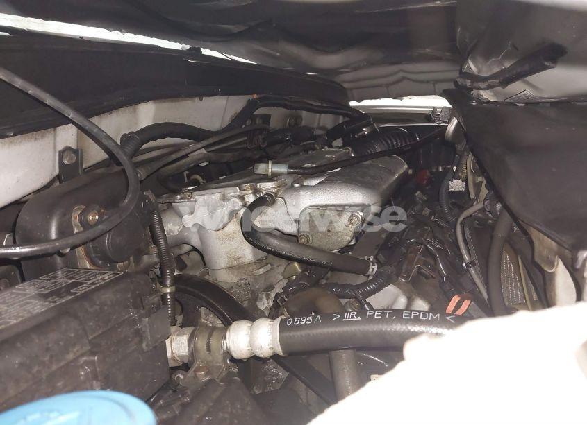 Photo 10 of 2005 Honda Pilot EX-L (VIN 2HKYF185X5H556558)