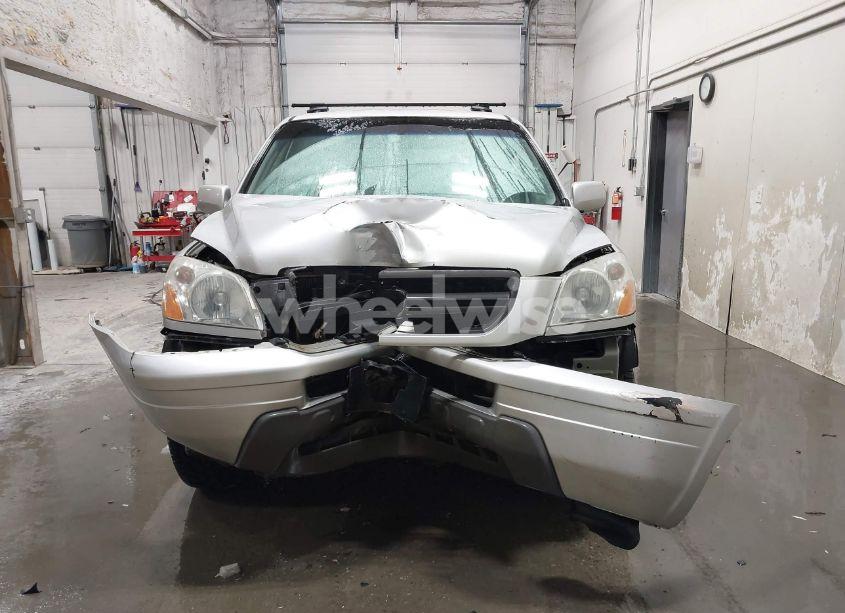 Photo 12 of 2005 Honda Pilot EX-L (VIN 2HKYF185X5H556558)