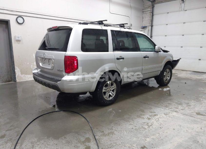Photo 4 of 2005 Honda Pilot EX-L (VIN 2HKYF185X5H556558)