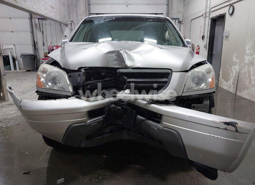 Photo 6 of 2005 Honda Pilot EX-L (VIN 2HKYF185X5H556558)