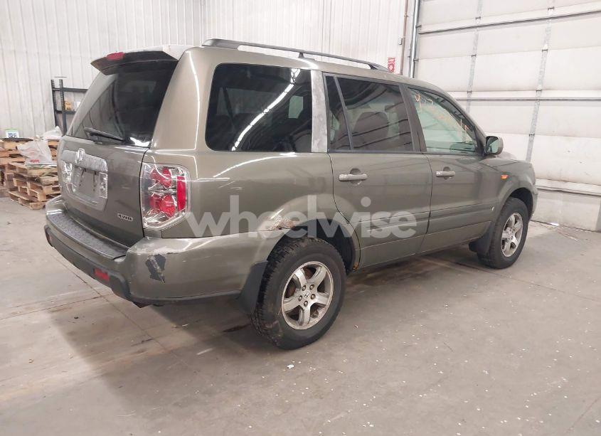 Photo 4 of 2007 Honda Pilot EX-L (VIN 2HKYF185X7H505077)