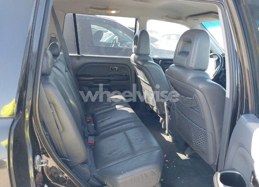 Photo 8 of 2003 Honda Pilot EX-L (VIN 2HKYF18603H544943)