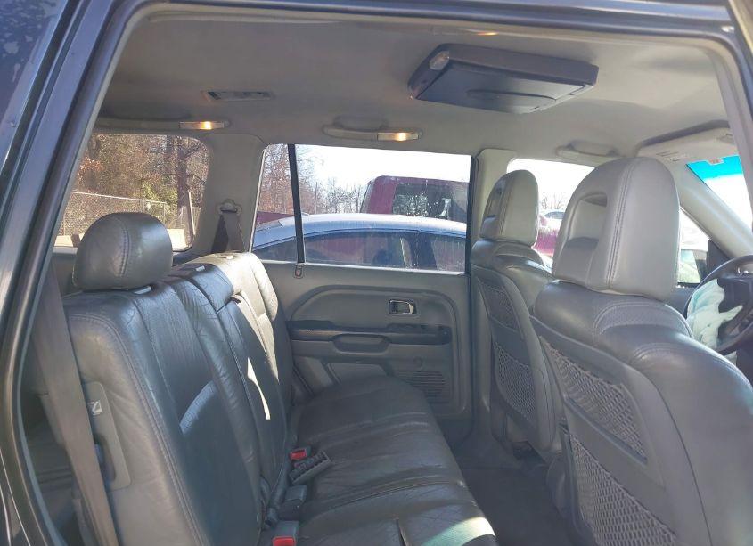 Photo 8 of 2003 Honda Pilot EX-L (VIN 2HKYF18603H592443)