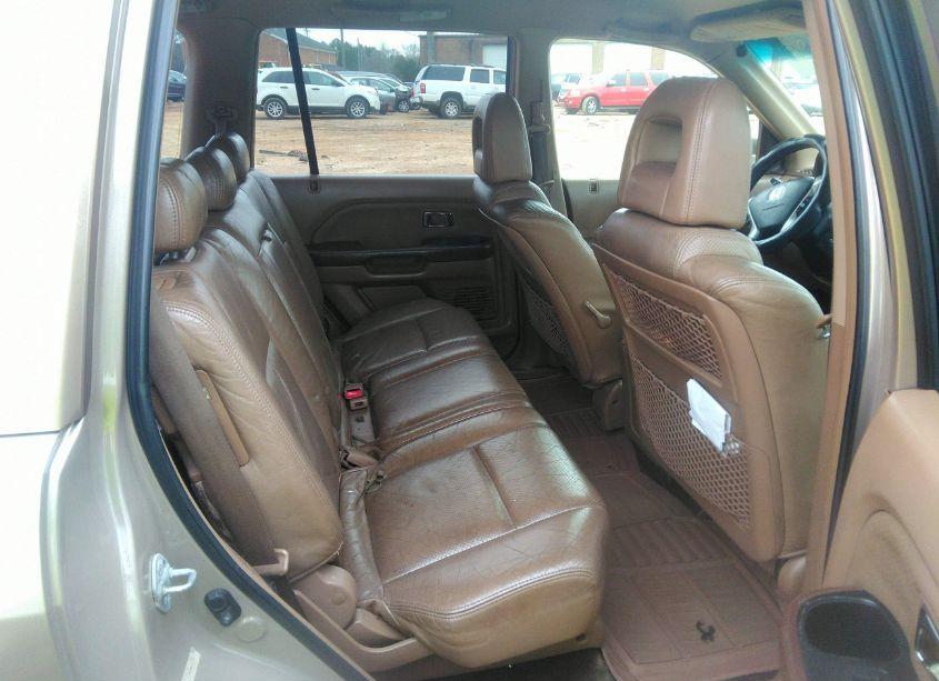 Photo 8 of 2003 Honda Pilot EX-L (VIN 2HKYF18603H610360)