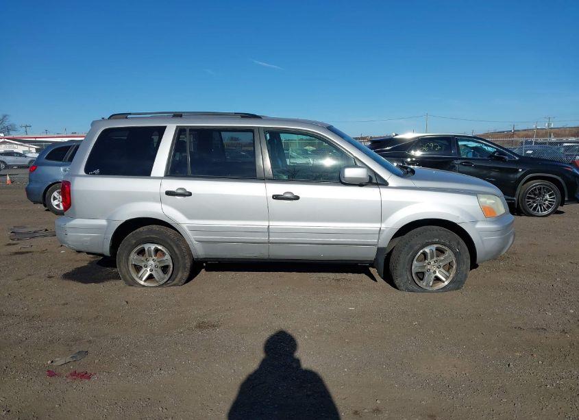 Photo 13 of 2004 Honda Pilot EX-L (VIN 2HKYF18604H545835)