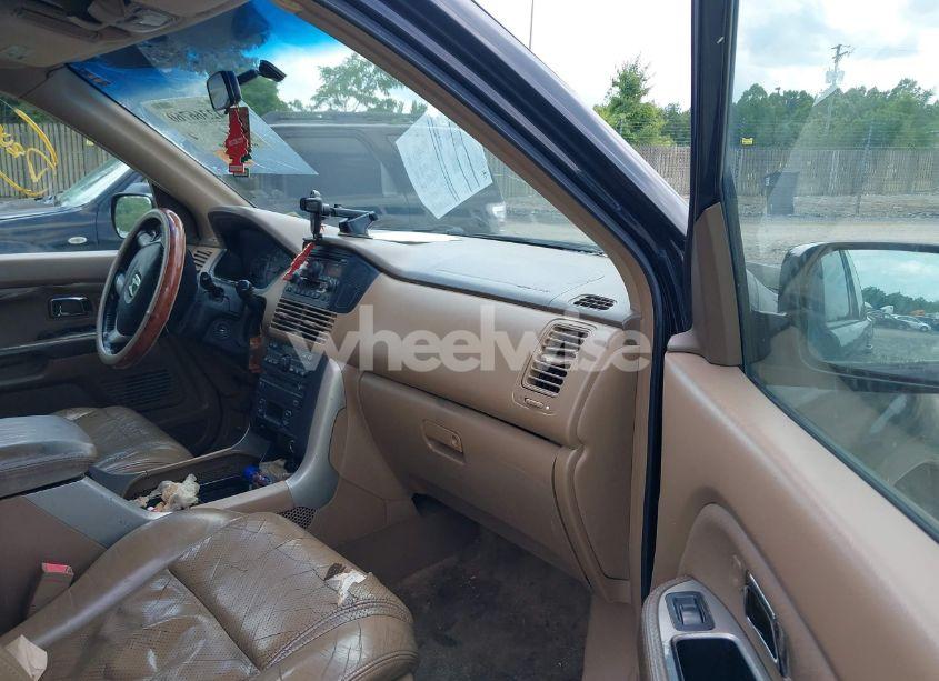 Photo 5 of 2004 Honda Pilot EX-L (VIN 2HKYF18604H560464)